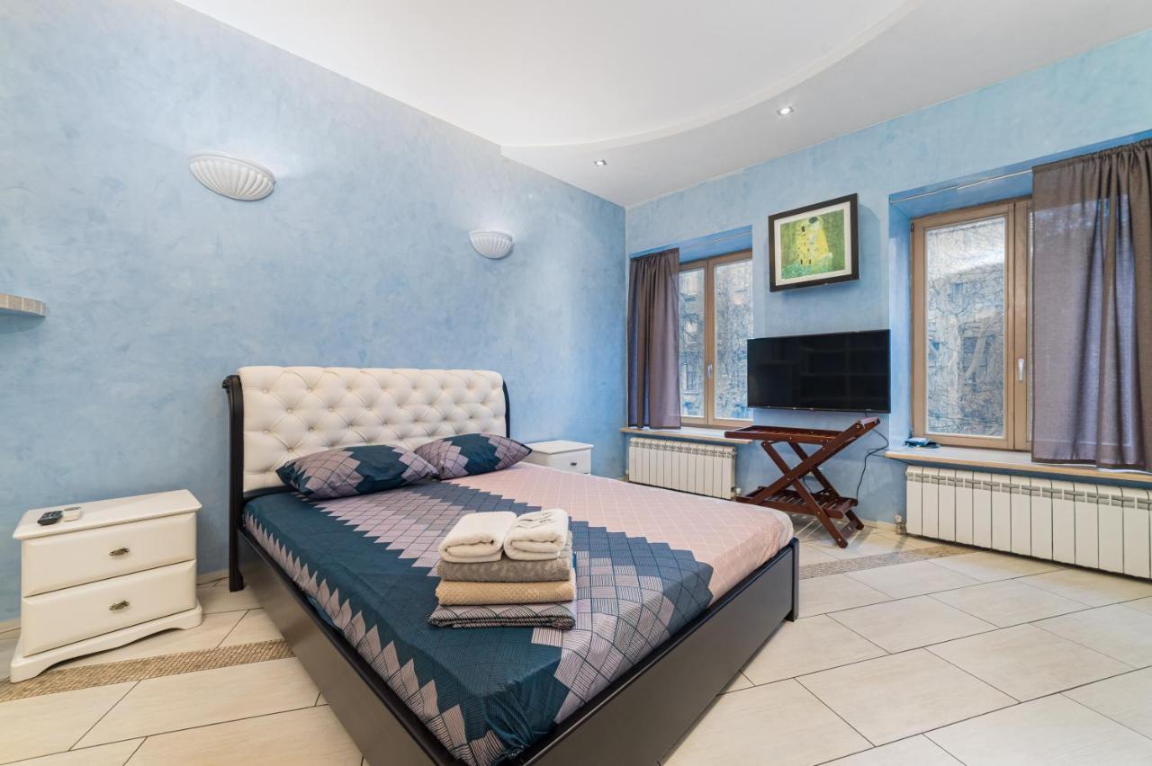Classical Deribasivska 3-Bedrooms Apartment 敖德萨 外观 照片